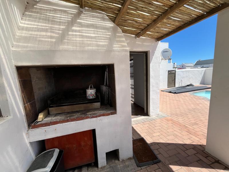 3 Bedroom Property for Sale in Dwarskersbos Western Cape